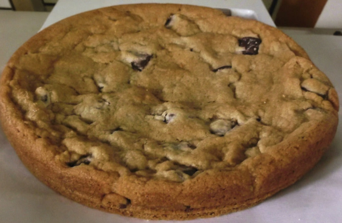 9" Chunky Chocolate Chip Cookie Pie image 2