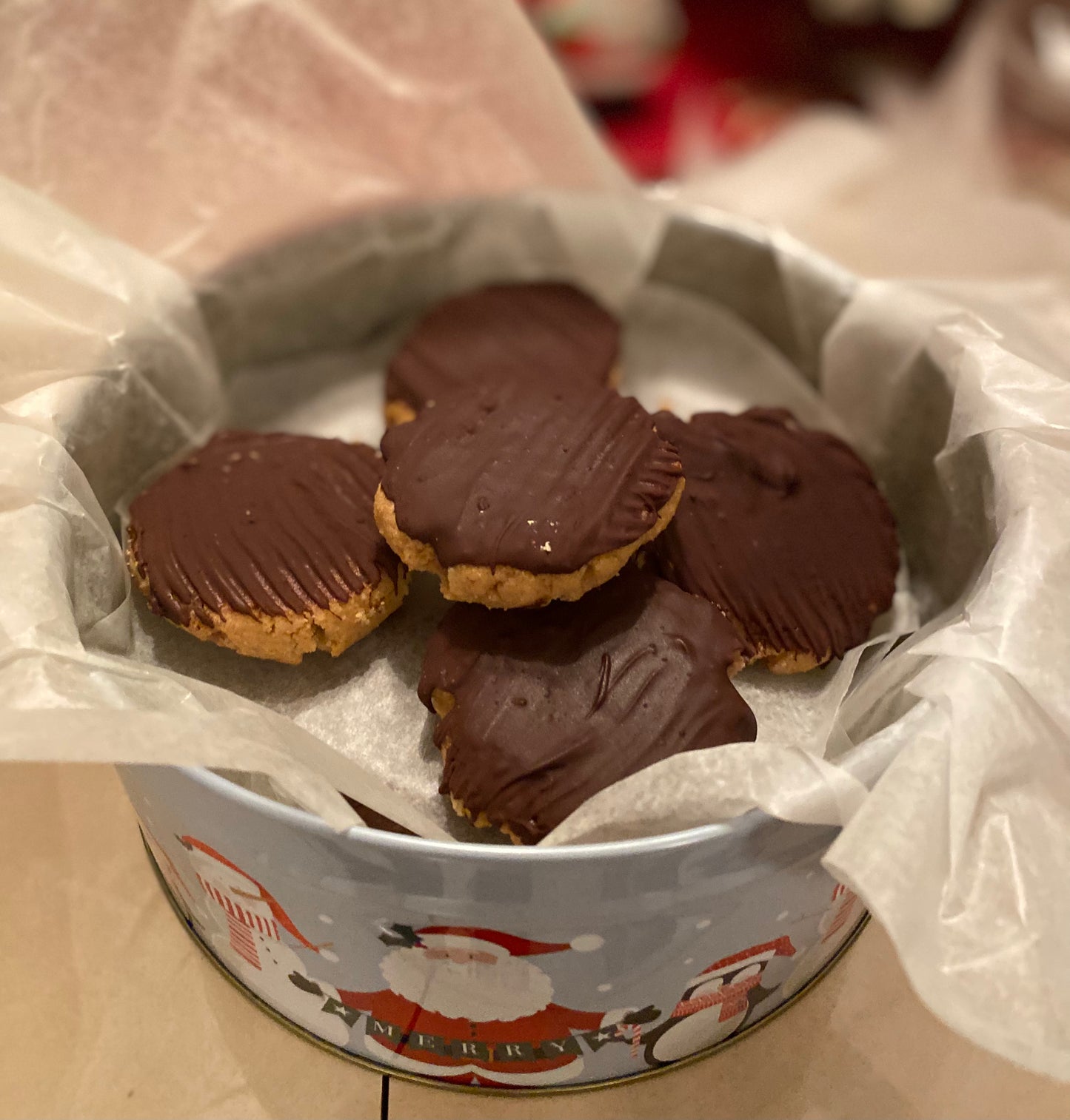 Holiday Cookie Tins