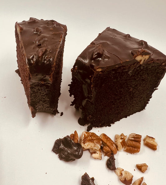 FudgE-Licious Cake